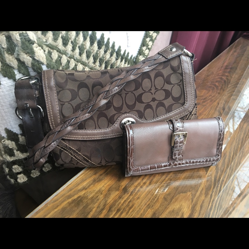 Coach Handbag plus wallet